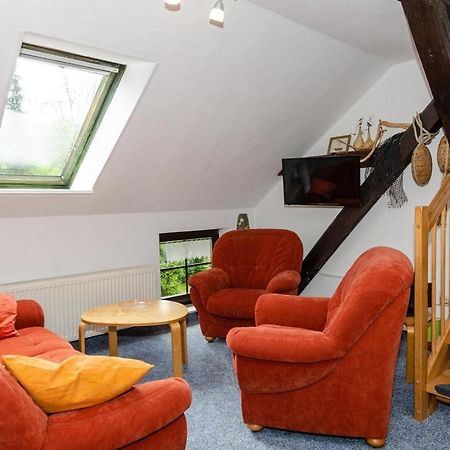 3-Raum-Fewo-Fuer-4-Personen-In-Schaprode-Auf-Ruegen-Zi5 Exterior foto